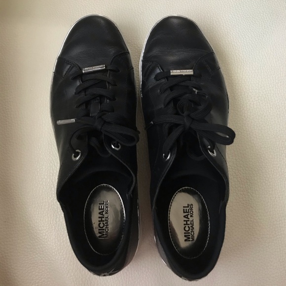 Michael Kors scout sneaker - Picture 1 of 6